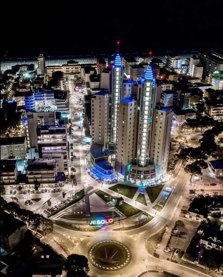 Appartamento Palma Carraro Immobiliare Jesolo - Family Apartments Екстериор снимка